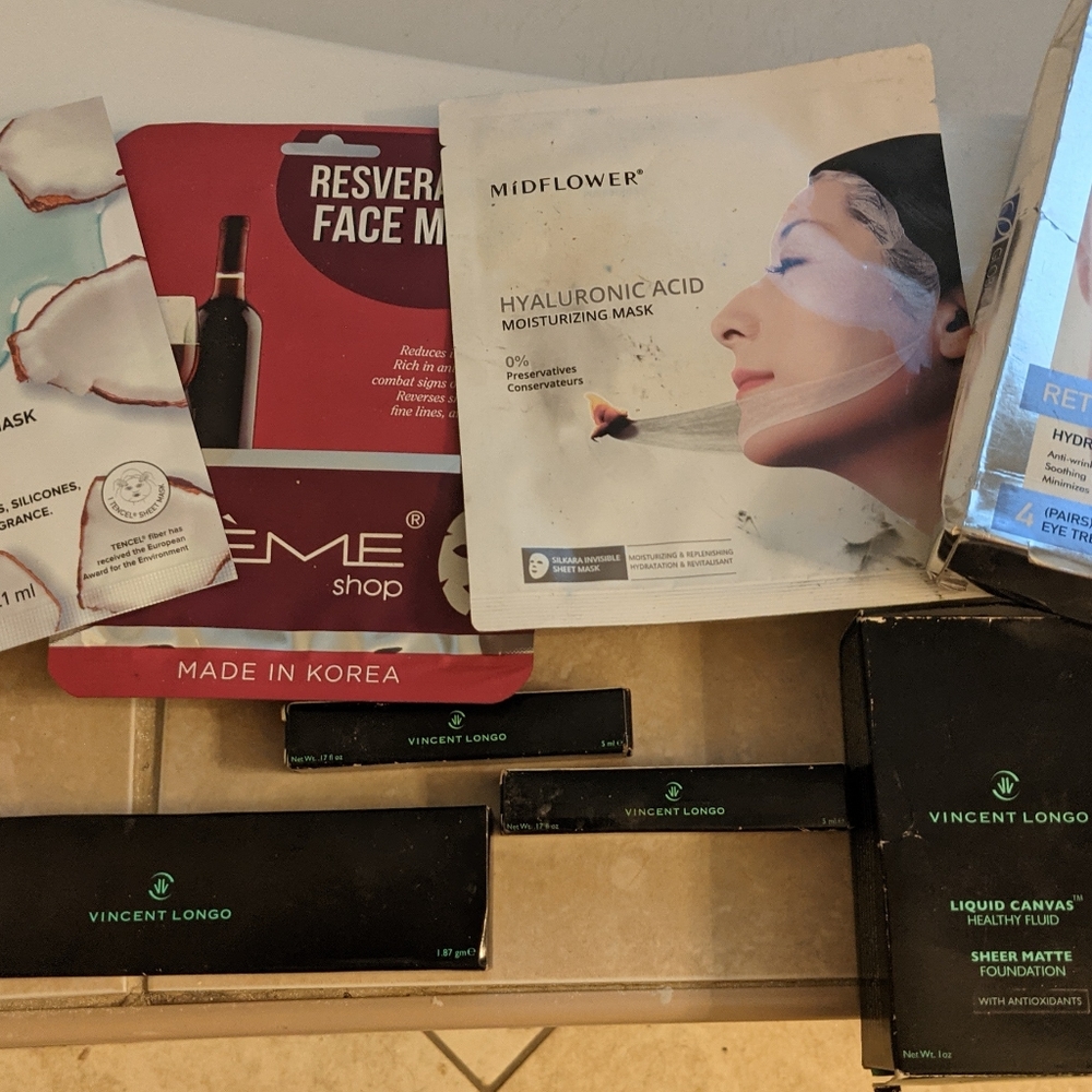 NWOT Vincent Longo makeup and face masks bundle all brand new